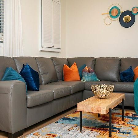 Family Friendly Home Close To Airport And Downtown ดิมอยน์ ภายนอก รูปภาพ