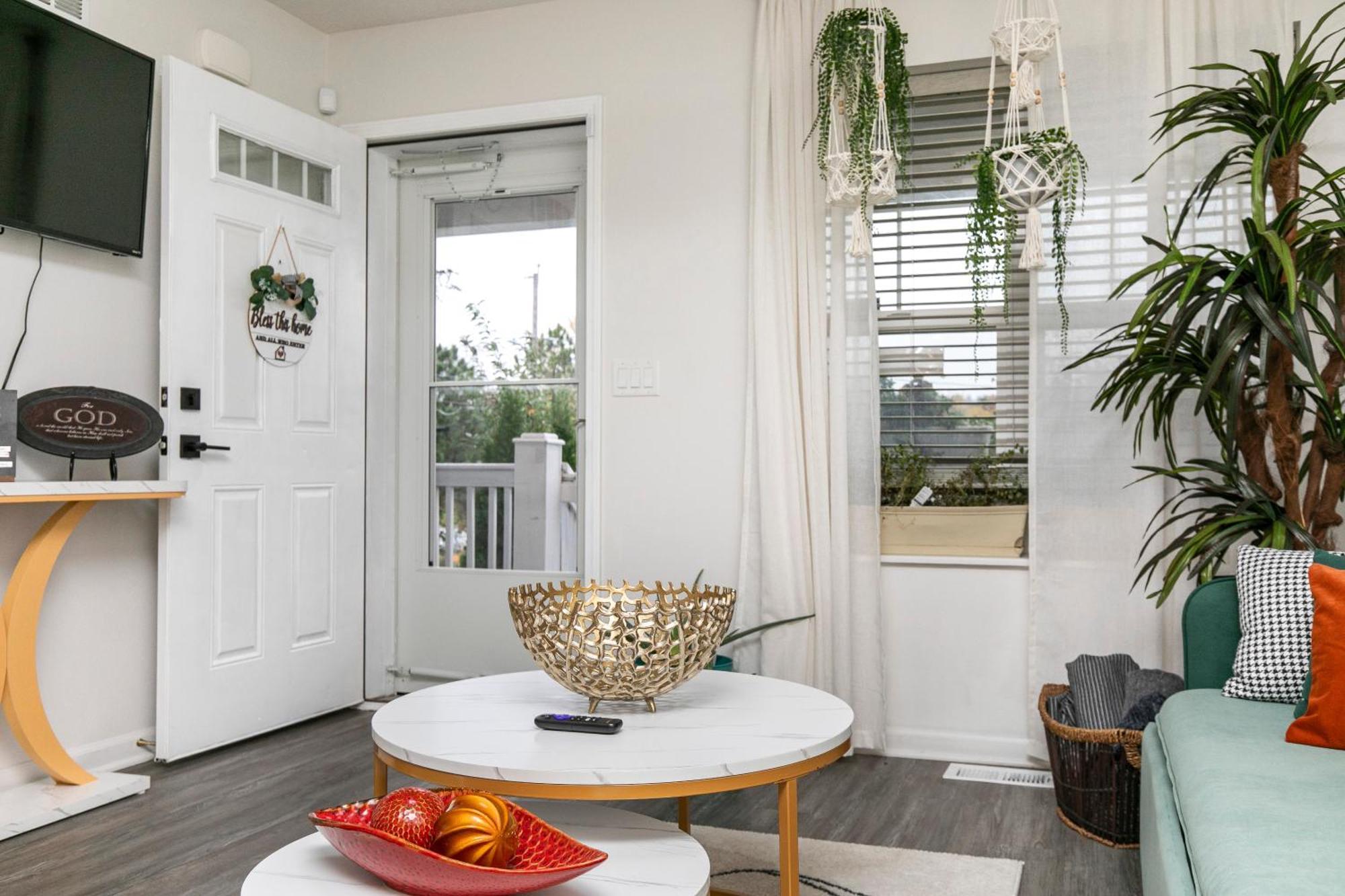 Family Friendly Home Close To Airport And Downtown ดิมอยน์ ภายนอก รูปภาพ