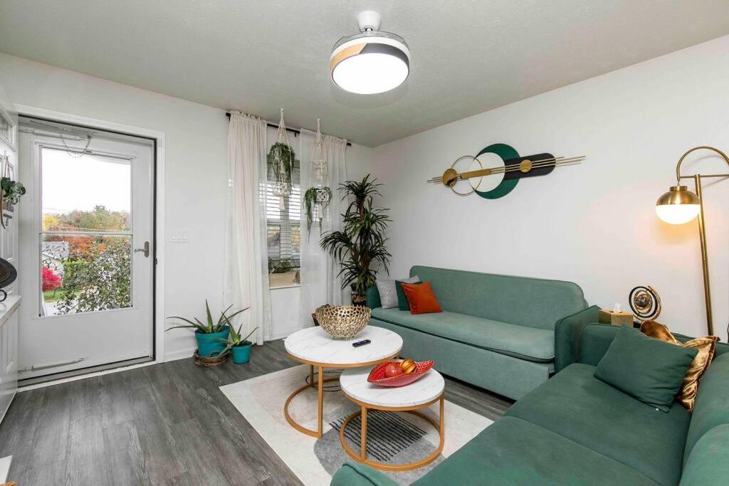 Family Friendly Home Close To Airport And Downtown ดิมอยน์ ภายนอก รูปภาพ